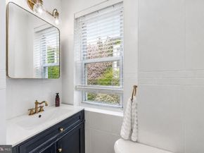 566 Martin Street, Philadelphia PA 19128