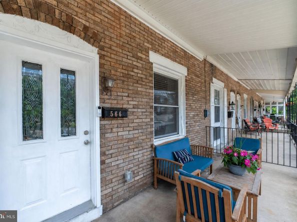 566 Martin Street, Philadelphia PA 19128