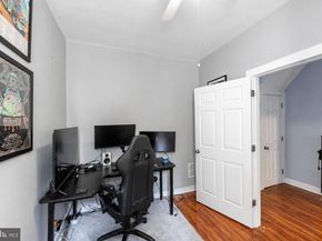566 Martin Street, Philadelphia PA 19128