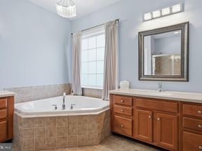 1735 Iron Horse Road, Huntingdon Valley PA 19006
