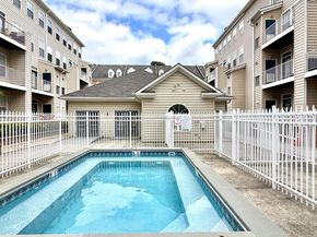 2700 Bellforest Court 108, Vienna VA 22180