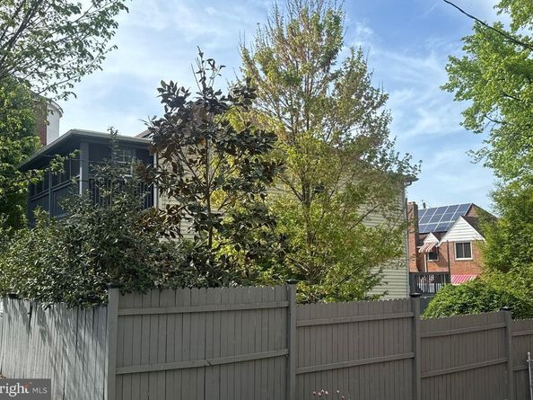 4818 Sheriff Road NE, Washington DC 20019