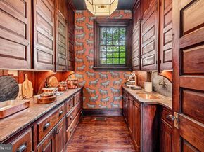 51 E Penn Street, Philadelphia PA 19144
