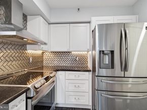 1300 Crystal Drive 1107S, Arlington VA 22202