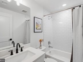 1369 Parkwood Place NW 3, Washington DC 20010