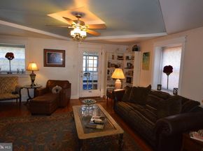 14 Gladstone Road, Lansdowne PA 19050
