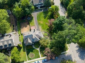 203 Hewett Road, Wyncote PA 19095
