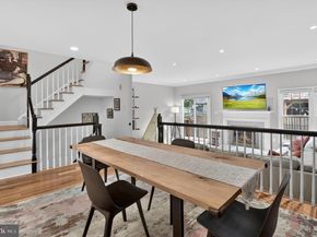 11107 Candlelight Lane, Potomac MD 20854