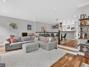11107 Candlelight Lane, Potomac MD 20854