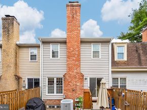 11107 Candlelight Lane, Potomac MD 20854