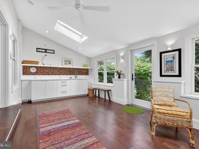 40 Sutphin Pines, Yardley PA 19067