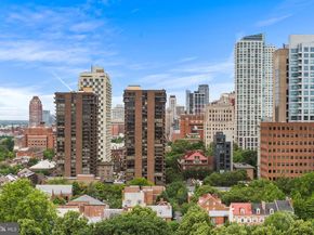 210 Locust Street 18FW, Philadelphia PA 19106
