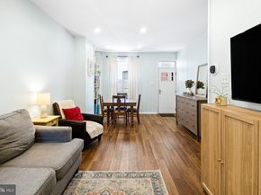 880 N Myrtlewood Street, Philadelphia PA 19130