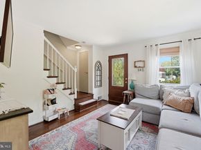 26 Underwood Place, Alexandria VA 22304