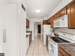 2018 Walnut Street 5B, Philadelphia PA 19103