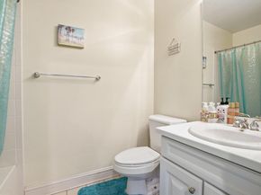 2780 Honeysuckle Lane, Huntingdon Valley PA 19006