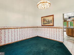 817 Worthington Drive, Warminster PA 18974