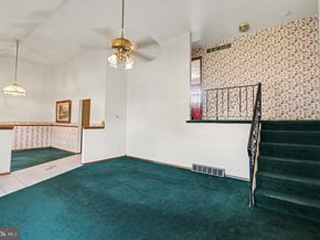 817 Worthington Drive, Warminster PA 18974