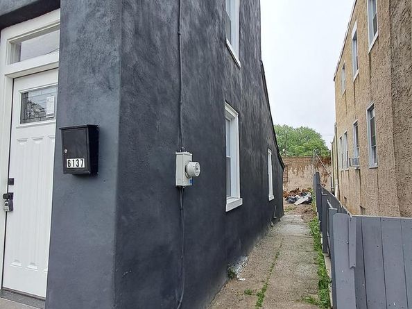 6137 E Wister Street, Philadelphia PA 19138