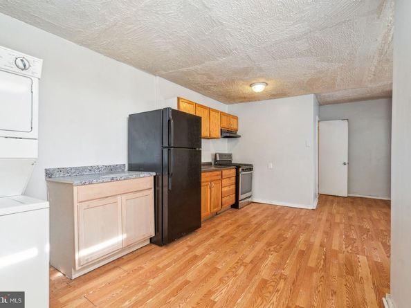 101 E Pleasant Street, Philadelphia PA 19119