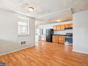101 E Pleasant Street, Philadelphia PA 19119