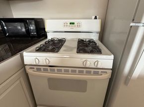 922 24TH Street NW 412, Washington DC 20037