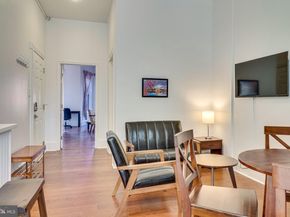 409 Constitution Avenue NE, Washington DC 20002