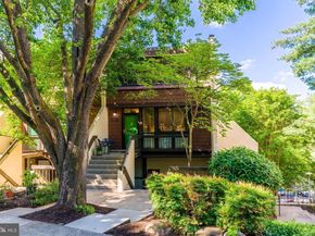 2202 S Quincy Street 2, Arlington VA 22204