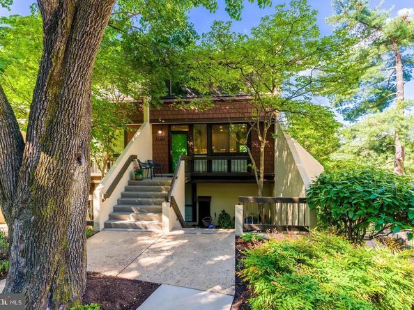 2202 S Quincy Street 2, Arlington VA 22204