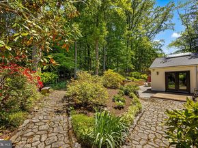 6316 Beachway Drive, Falls Church VA 22044