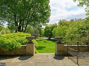 9 Norman Lane, Philadelphia PA 19118