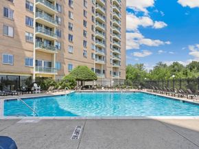 501 Slaters Lane 603, Alexandria VA 22314