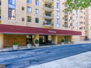 4500 S Four Mile Run Drive 105, Arlington VA 22204