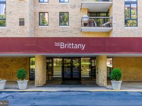 4500 S Four Mile Run Drive 105, Arlington VA 22204