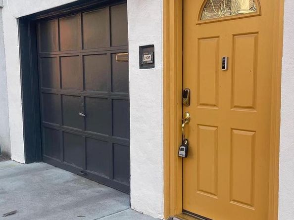 2100 Brandywine Street, Philadelphia PA 19130