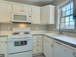 6908 Fairfax Drive 100, Arlington VA 22213