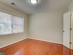 6908 Fairfax Drive 100, Arlington VA 22213