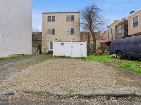 2537 Federal Street, Philadelphia PA 19146