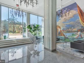 604 S Washington Square S 3007, Philadelphia PA 19106