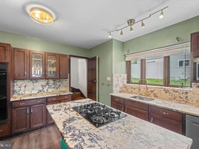 522 Brookfield Road, Drexel Hill PA 19026