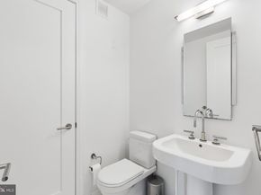 1414 S Penn Square 17D, Philadelphia PA 19102
