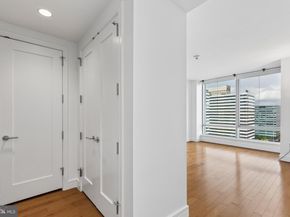 1414 S Penn Square 17D, Philadelphia PA 19102