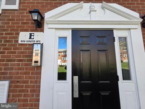 806 South Avenue E9, Secane PA 19018