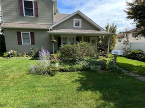 530 Avenue Avenue E, Feasterville Trevose PA 19053