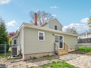 530 Avenue Avenue E, Feasterville Trevose PA 19053