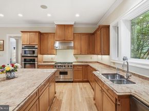 8455 Portland Place, Mclean VA 22102
