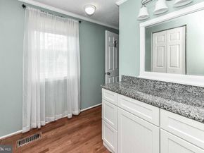 1721 Whitewood Lane, Herndon VA 20170