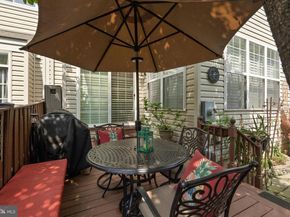 5259 Cozy Glen Lane, Alexandria VA 22312