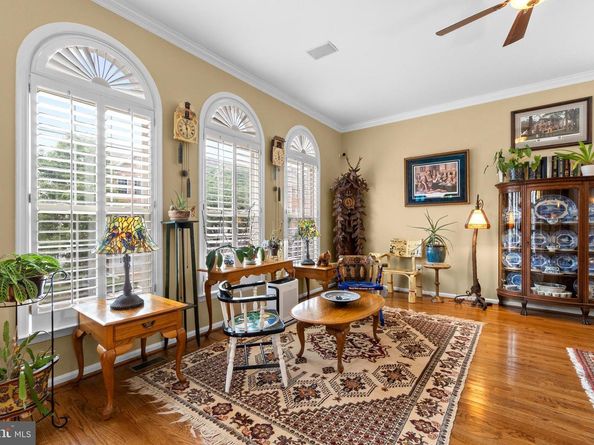 5259 Cozy Glen Lane, Alexandria VA 22312
