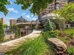 8340 Greensboro Drive 425, Mclean VA 22102